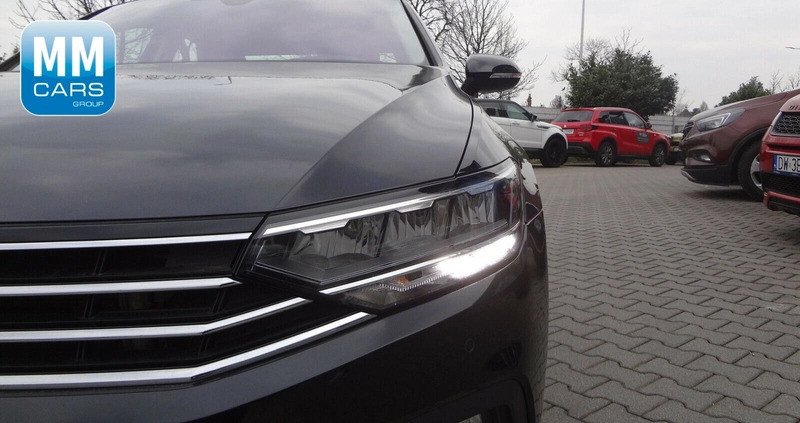 Volkswagen Passat cena 94850 przebieg: 99590, rok produkcji 2019 z Kałuszyn małe 191